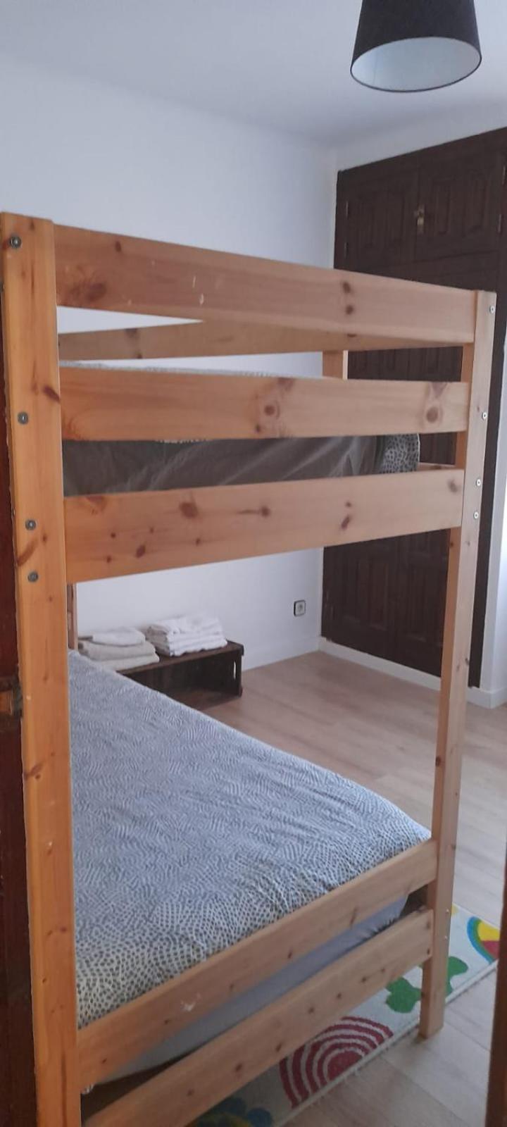 Apartamento En El Centro De ปุจเซร์ดา ภายนอก รูปภาพ